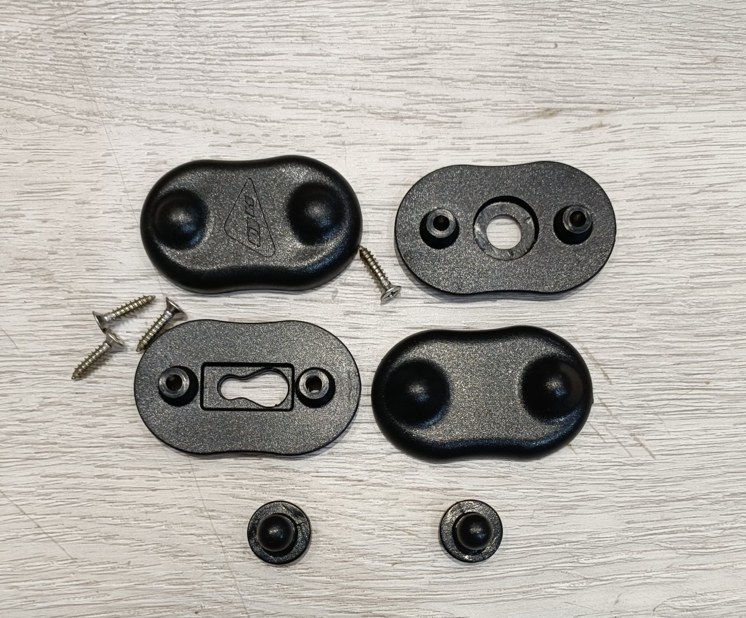 Ocean Hunter - Beavertail Clip Pair image 0