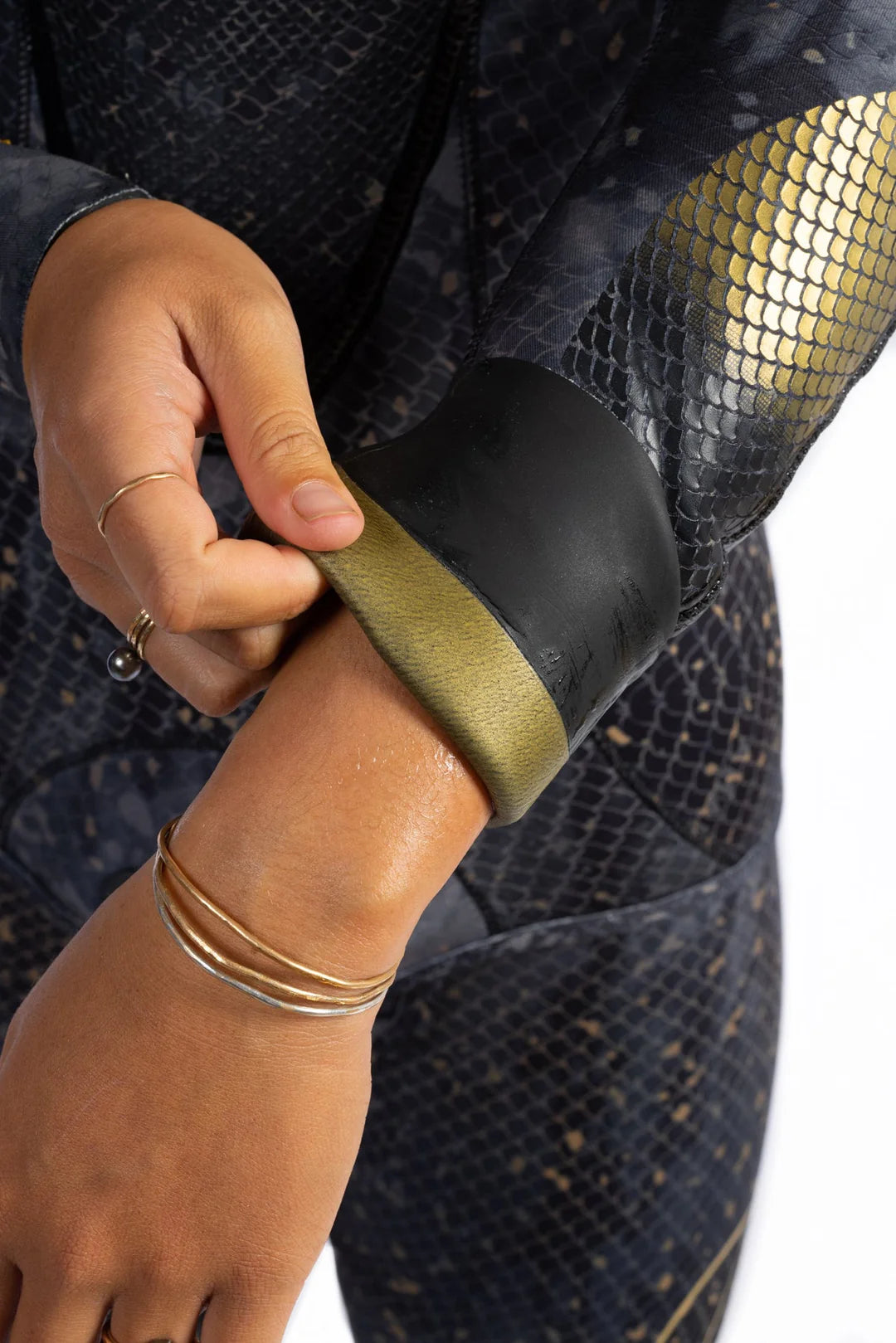 Waihana - Women's Goliath Grouper Wetsuit - 3.5mm image 9