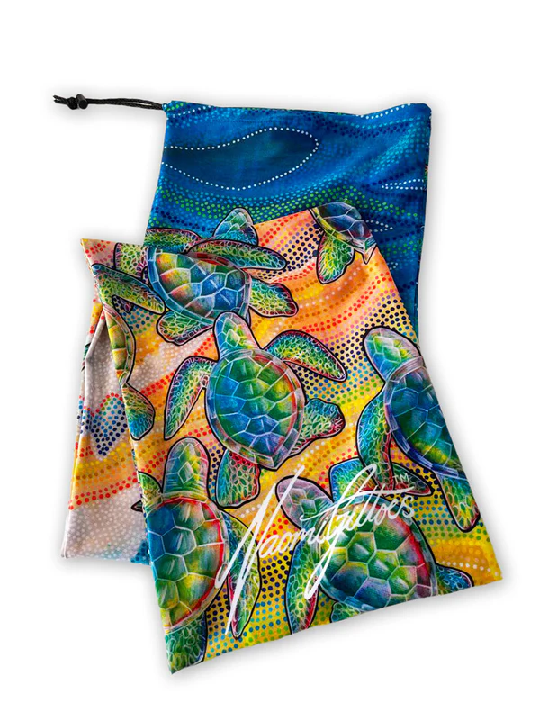 Naomi Gittoes - Fin Sleeve - Hatchlings image 1